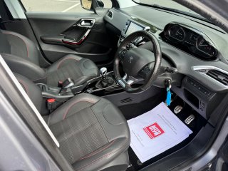 /photos/559/1f7b7fa6-2edc-5f8c-99d4-6b9d8375e23b_i320x240.jpg