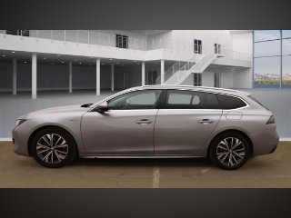 /photos/559/22b7cb71-d213-ddd6-0a17-d50cea187b07_i320x240.jpg