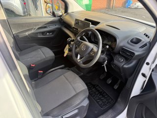 /photos/559/7dd905c9-56da-4dd5-9356-05e29e8be3ca_i320x240.jpg