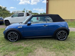 /photos/559/80969469-bcf8-468c-38d1-66c3321e2d8a_i320x240.jpg