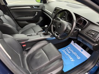 /photos/559/979d8270-b98f-7d72-fde9-a06e142ba5fd_i320x240.jpg