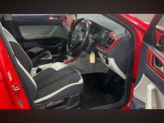 /photos/559/b562bca8-f813-43c3-8dfa-933d0e77ce9a_i320x240.jpg