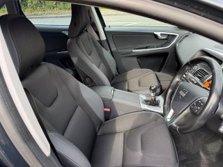 /photos/559/c24a3f6d-f0e0-66b3-3f93-a49430309562_i320x240.jpg