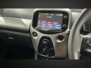 /photos/559/c3f4b687-00a3-3203-227b-d10c0ce0091d_i320x240.jpg
